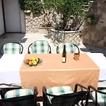 بيت ضيافة Dani