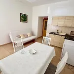 بيت ضيافة Dani ماكارسكا