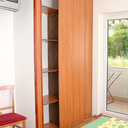 招待所 Dani 马卡尔斯卡