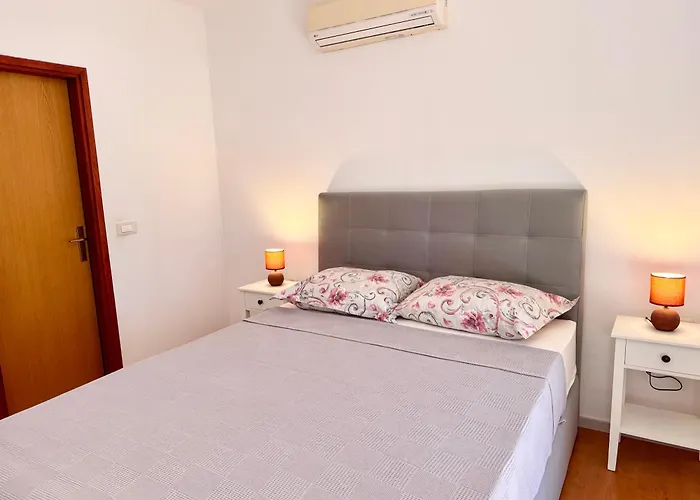 게스트하우스 Dani 3*